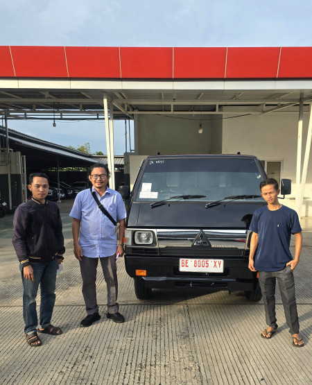Penyerahan unit Pickup L300 - Penyerahan Unit Mitsubishi Lampung