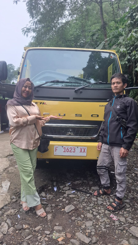 foto Penyerahan Mitsubishi Canter 