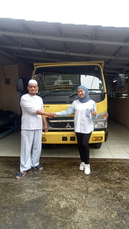 foto Penyerahan Mitsubishi Canter 